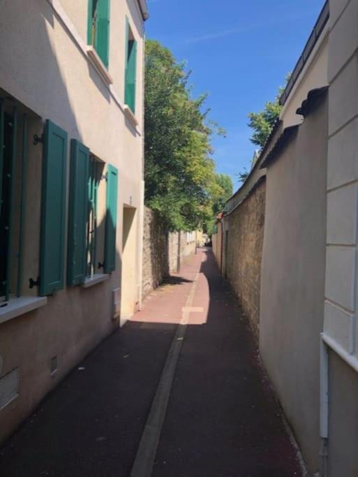 Nice Flat St Germain En Laye Centre 30 Minutes To Paris Saint-Germain-en-Laye Esterno foto