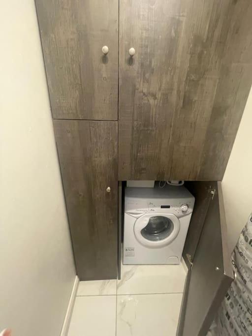Nice Flat St Germain En Laye Centre 30 Minutes To Paris Saint-Germain-en-Laye Esterno foto