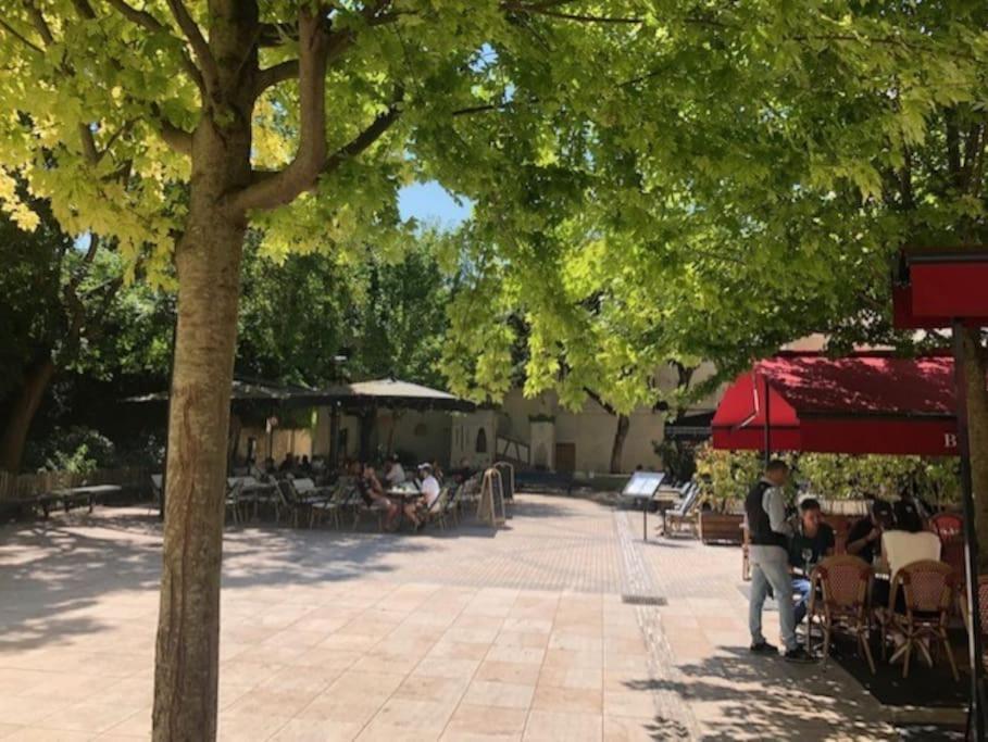 Nice Flat St Germain En Laye Centre 30 Minutes To Paris Saint-Germain-en-Laye Esterno foto